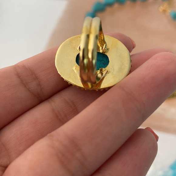 Metropolitan Museum of Art Tibetan Amulet Necklace and ring set; ring size 7 - Picture 13 of 16